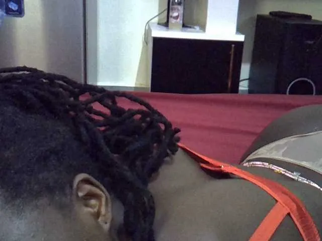 alora-skylar Image 18