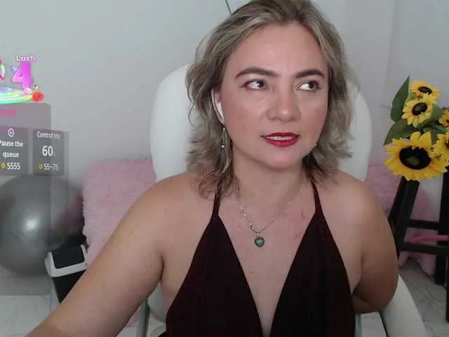 ana-milf Image 3