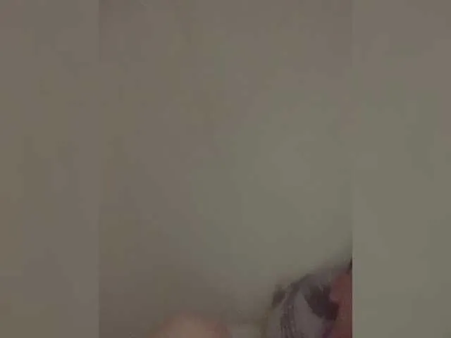 ArtYlaa streaming now