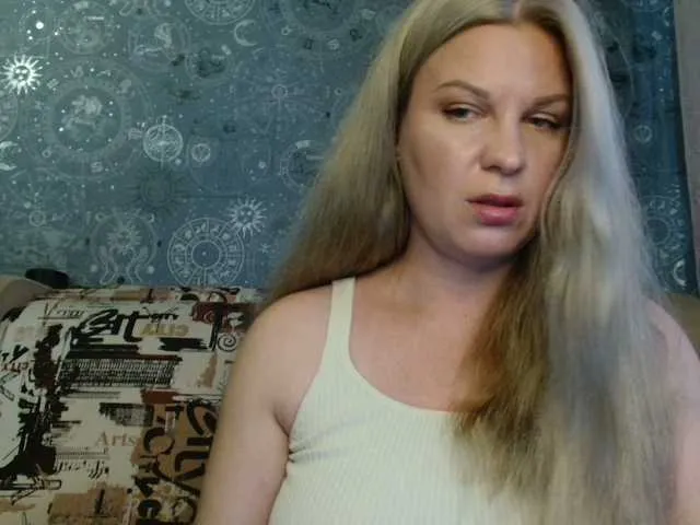 BlondeFox Image 3