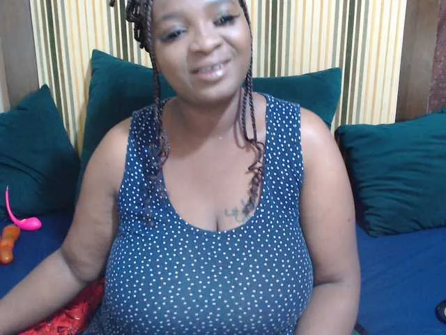 Bustytitsxx22 Image 9