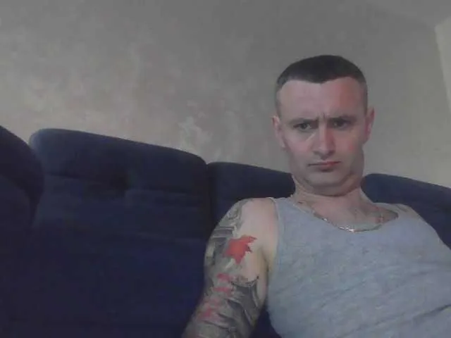 Godpeaple89 streaming now