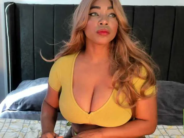kylieboobs24 Image 11