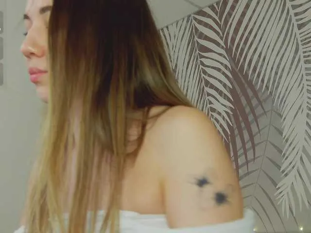 LizaLove Image 2