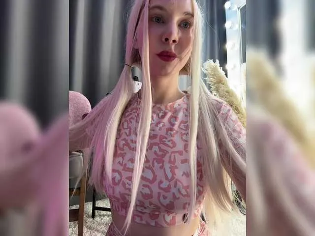 LolaDoll Image 17