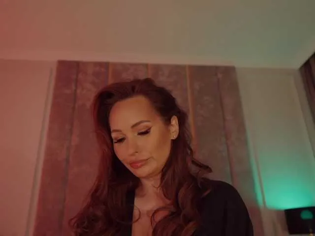 MilaDYstarlig Image 4