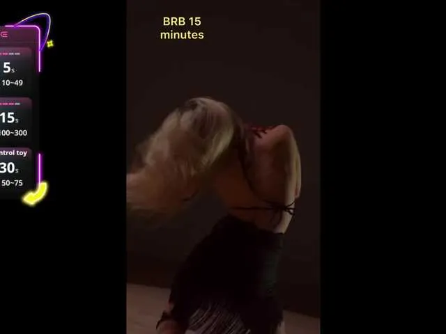 MissKristal Image 6