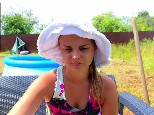 misss-vikki Image 10