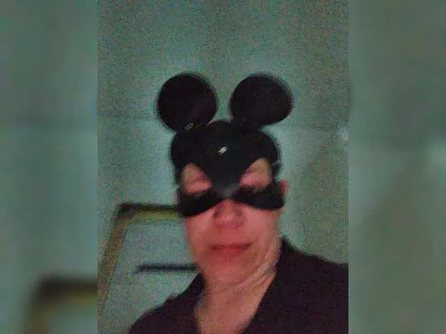 OlyaKolya streaming now