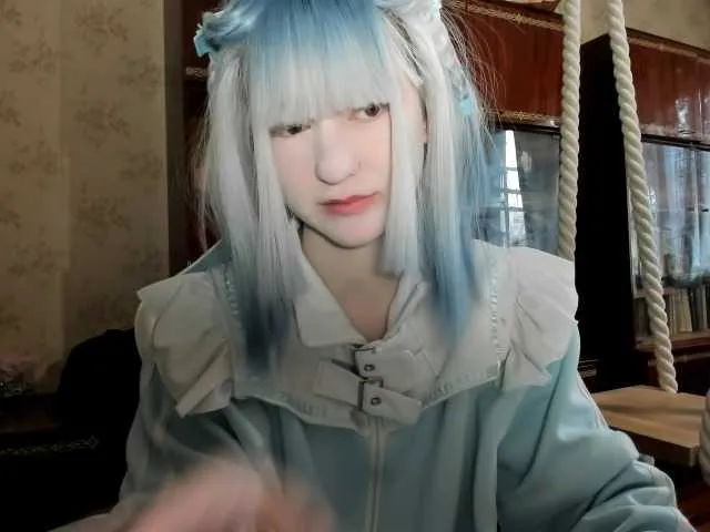 yoonhee-kiss's Thumb Image