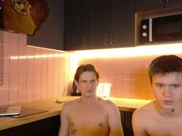 _whitenight18_ streaming now