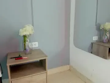 darlyn_tenderhot__ streaming now