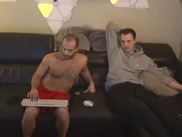 flyerstud_mtl streaming now