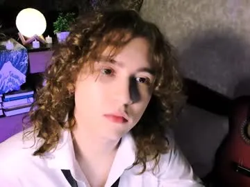 midnight_answer streaming now