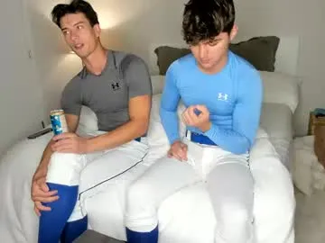 rawr_itsben streaming now