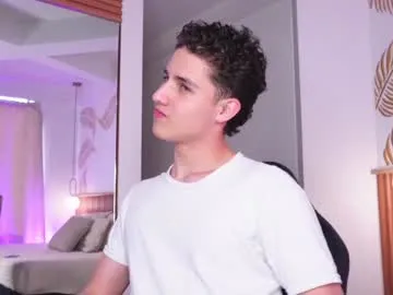 theohawke_'s Thumb Image