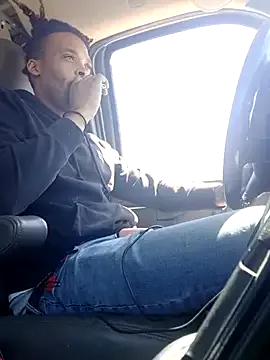 2HandsLong Profile Image