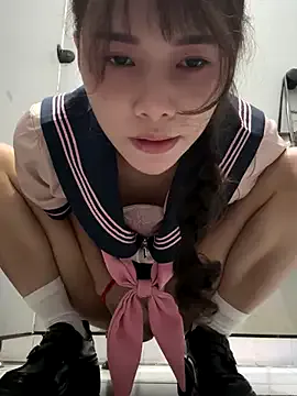 Adora188 Image 17
