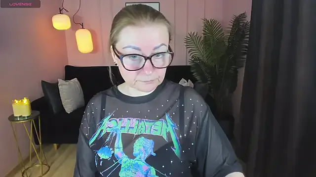 AlexandraKind's Thumb Image