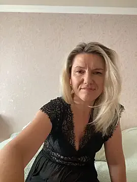 AliceSwan4011 Image 6