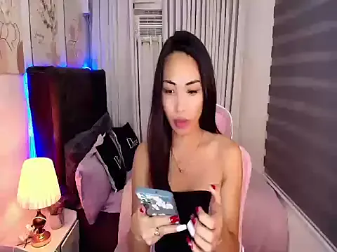 asian_lucii Image 10