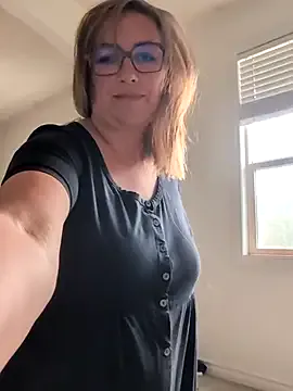 Canadian_BBW Image 7