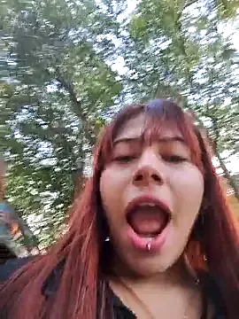 Carolina-petite Image 10