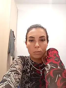 Conny_Shellie live sex cam on Chatviper