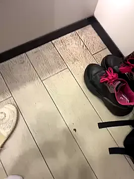 CrazzyChicks Image 8