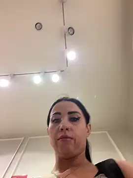 CrazzyChicks Image 9