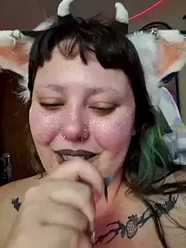 Cutegothcrybabyx Image 3