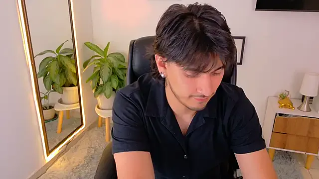 Elian_savoy Image 18