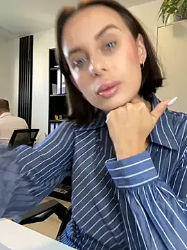 Hii_Lolla Image 5