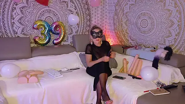 Jenny-Mystery-X Image 10