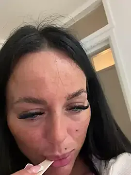 juicylucie Image 4