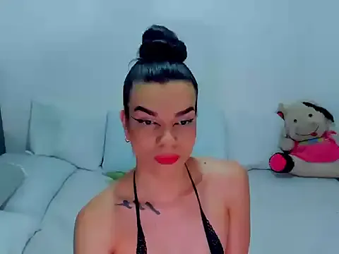 LadyLuminary Image 8