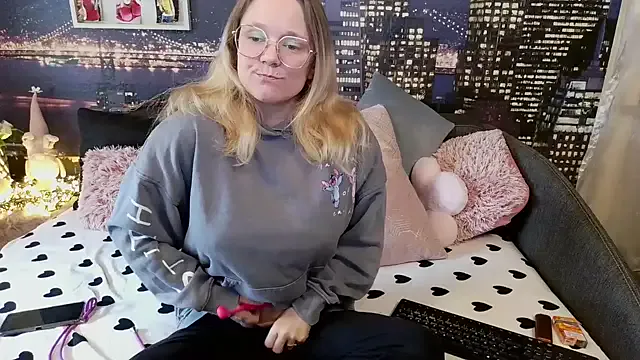 little-leni streaming now