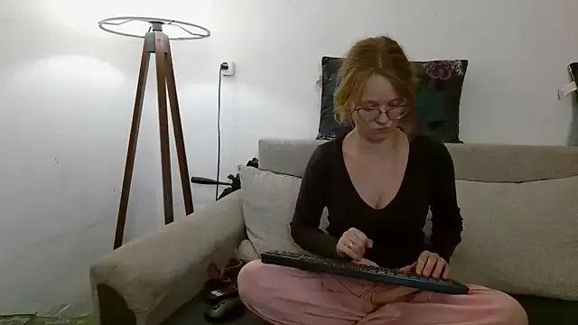 little-leni Image 18