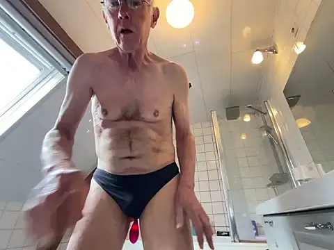 martxxxxx Profile Image