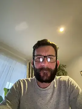 Michel_huge Profile Image