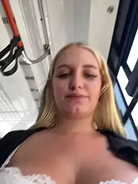 Milkyy_wway Image 6