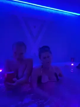 onlyellielosch Image 2