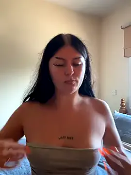 onlyellielosch Image 6