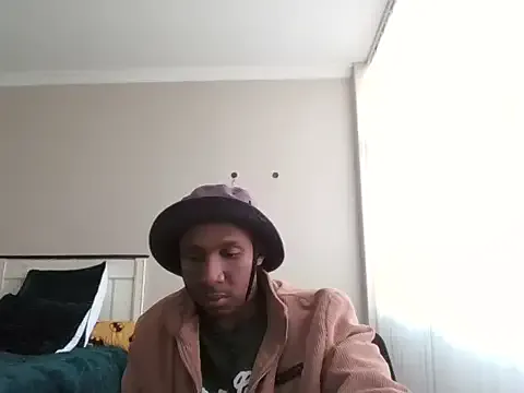 Phoenixxxx01 Profile Image