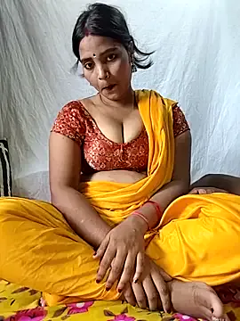 RED_CHILLY_QUEEN Image 5