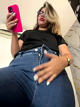 sara_calderon Image 14