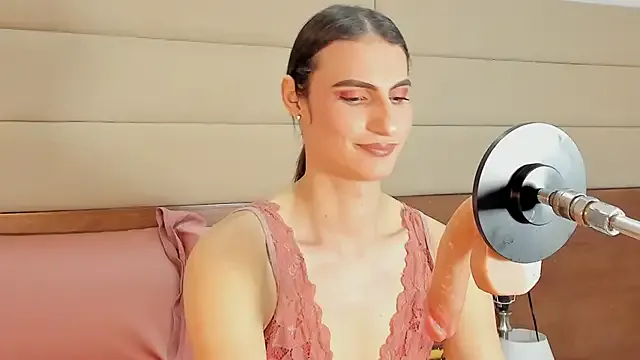 shantall_skinny Image 4