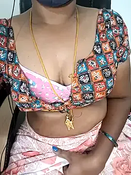 Tamil-hotwife Image 10