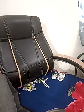 Tamil-hotwife Image 18