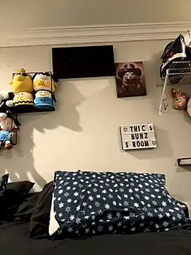ThicBunz Image 16